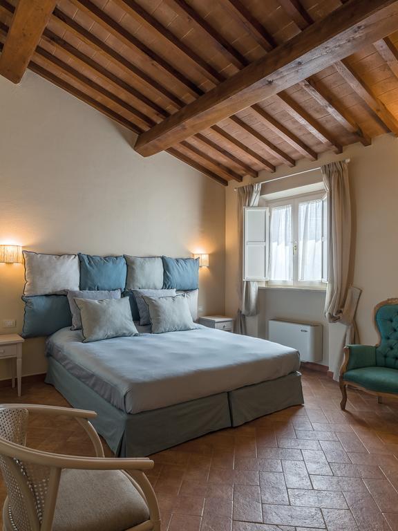 Resort Casale Le Torri Ponsacco Exteriör bild